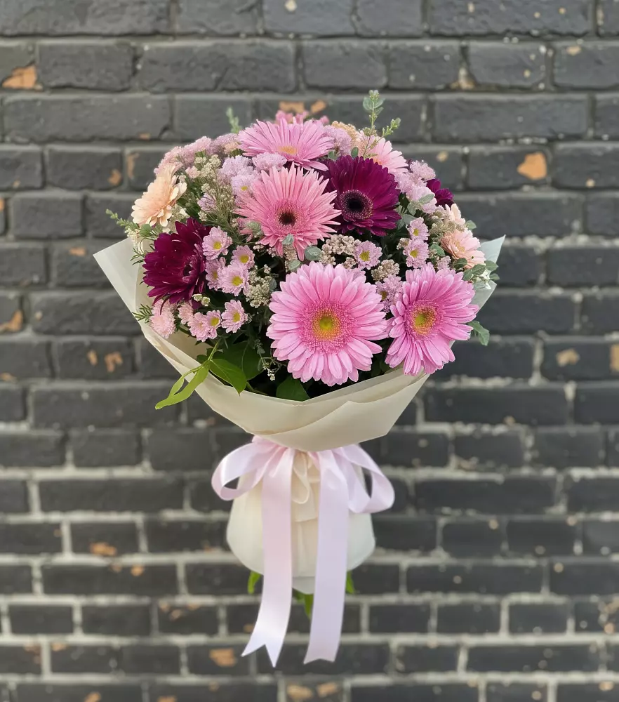 Букет цветов из: Герберы и Хризантемы в Мучкапский