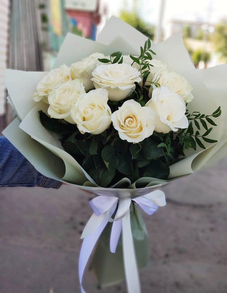 Букет Белые розы Проуд в Мучкапский