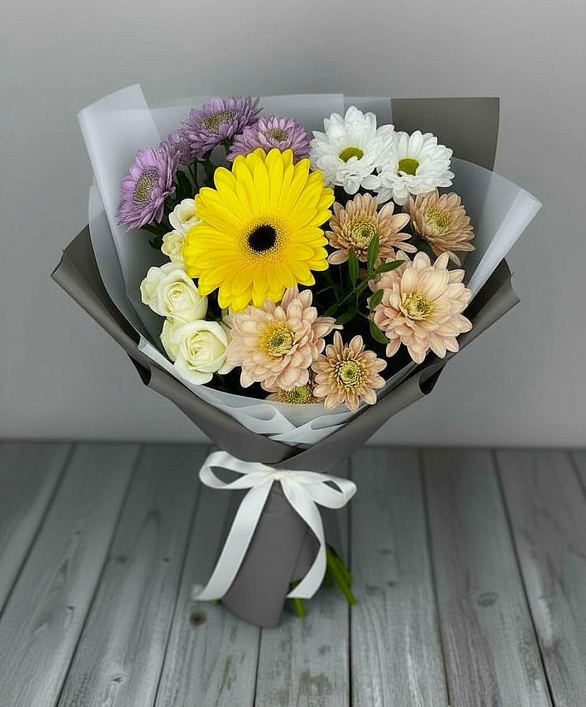 Букет цветов из: Розы, Герберы и Хризантемы в Мучкапский