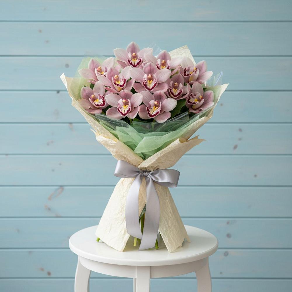 Букет цветов из: Орхидеи и Розы в Мучкапский