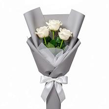 Букет 3 белые розы в Мучкапский