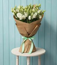 Букет цветов из:  Лизиантусы в Мучкапский