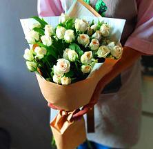 Букет цветов из:  Розы #REPLACE_PRED# Мучкапский