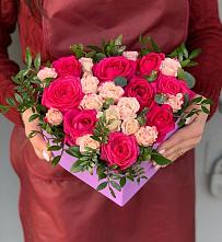 Цветочная композиция из Розы в коробке #REPLACE_PRED# Мучкапский